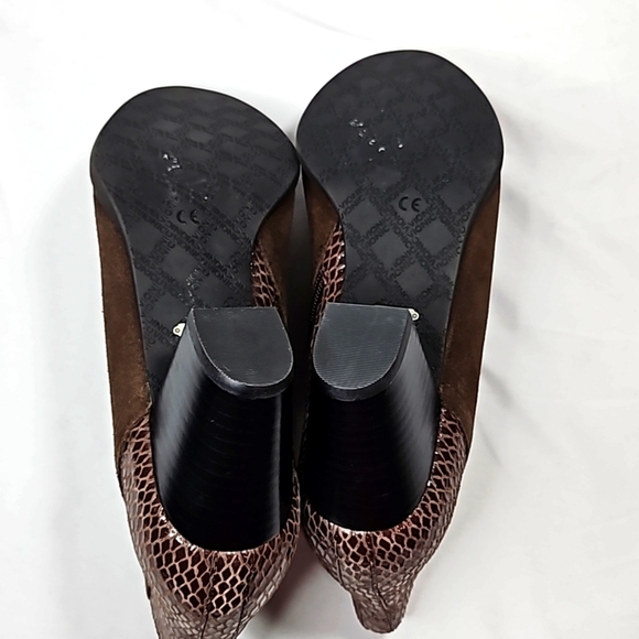 Vionic Anne Womens Suede Bootie Size 10 - Picture 7 of 8